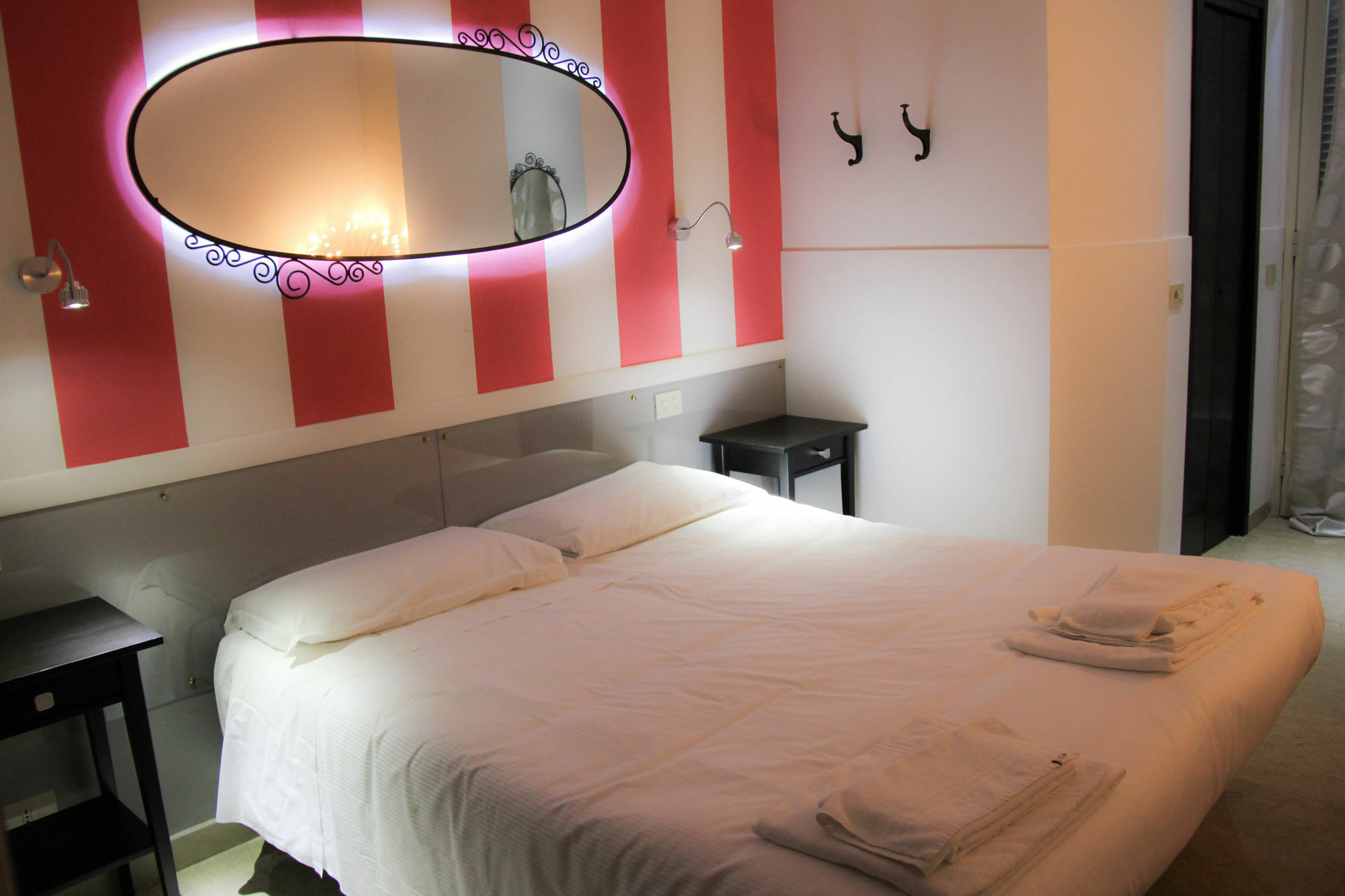 Hotel Center 3 Рим Экстерьер фото